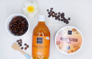 Cuidar la piel del cuerpo con Scarlett Body Scrub Merawat Kulit Tubuh Dengan Scarlett Body Scrub