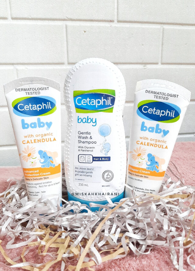 Rangkaian Produk Cetaphil Baby with Organic Calendula