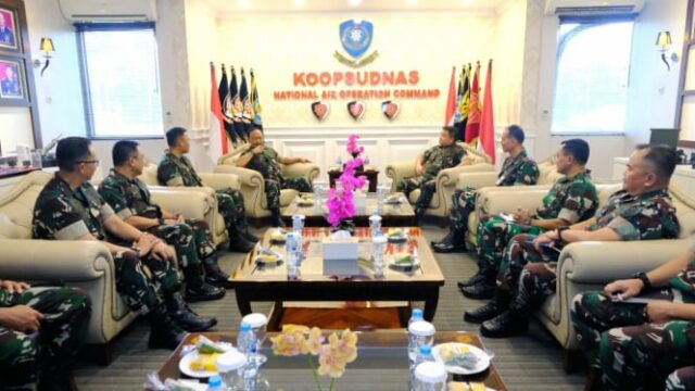 Pangkoopsudnas Marsdya TNI Tedi Kumpulkan 8 Calon Komandan Satuan Jajaran Koopsudnas, Siapa Saja Mereka?