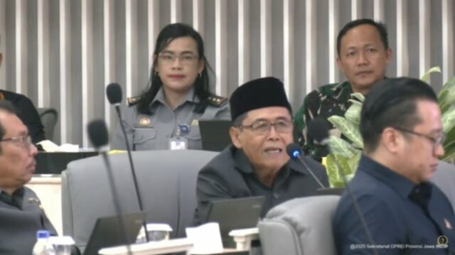 Anggota Fraksi PDIP DPRD Jabar Memo Hermawan