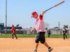 Dos graduados de UCLA crearon un fotomatón ‘de ángulo alto’, y la generación Z está obsesionada Commentary: In Pico Rivera senior league, where love of the game never gets old, softball is 'better than medicine'