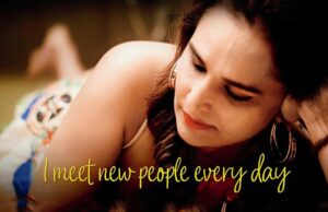 Breaking the Number Barrier: a los 54 años, este indio ha lanzado su canción debut y está ansioso por hacer más música At 54, this Indian has released her debut song and is raring to make more music