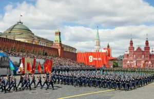 Rusia es un desfile para marcar 80 años de derrota nazi Russia holds parade to mark 80 yrs of Nazi defeat