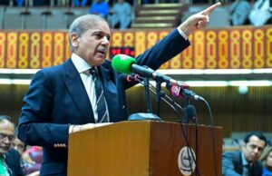 Shehbaz Sharif pide diálogo y negociaciones pacíficas para abordar las tensiones de India-Pakistán Shehbaz Sharif bats for 'path of peaceful negotiations' to address India-Pakistan tensions