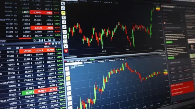 Pakistan Stock Exchange plunges by over 6 per cent over rumours of Indian strike near Karachi