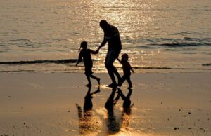 Verano 2025: Dirígete a estos lugares en Mumbai para disfrutar de la brisa marina Head to these places in Mumbai to enjoy the sea breeze