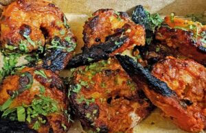 Prueba de sabor: este nuevo ministerio de restaurantes de Naan en Chembur tiene como objetivo traer a la famosa cultura de entrada de Mumbai de vuelta Taste test: This new restaurant in Chembur aims to bring Mumbai's famed drive-in culture back