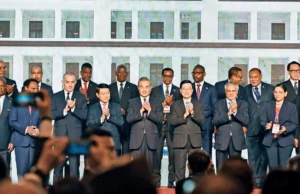 China forma un nuevo grupo internacional de resolución de disputas basado en la mediación China forms new international mediation-based dispute resolution group