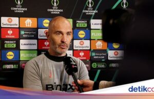 Completo en Stamford Bridge, Chelsea! Tuntaskan di Stamford Bridge, Chelsea!