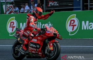 Marc Márquez apoderan la «posición de la pole» Gran Premio Aragón con un nuevo disco Marc Márquez apoderan la "posición de la pole" Gran Premio Aragón con un nuevo disco