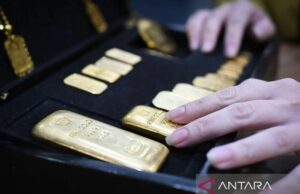 El precio del oro de Antam aumentó en IDR 6,000 a IDR 1.942 millones/gramo el sábado El precio del oro de Antam aumentó en IDR 6,000 a IDR 1.942 millones/gramo el sábado