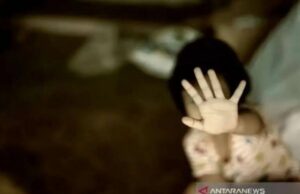 Un empleado de minimercado fue arrestado después de presuntamente acosar a los niños en Tangerang Un empleado de minimercado fue arrestado después de presuntamente acosar a los niños en Tangerang