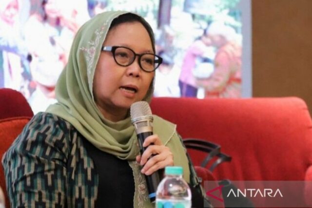 Princesa Gusdur Crítica Fadli Zon Sangkat Eventos de violación en mayo de 1998

