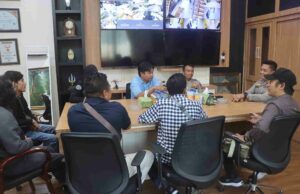 Pwi Probolinggo Raya Jalin Sinergi Baru Con las Polres, discuta el papel de los medios para evitar Hoaks Pwi Probolinggo Raya Jalin Sinergi Baru Con las Polres, discuta el papel de los medios para evitar Hoaks