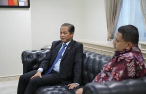 El alcalde de Makassar y el ministro de LHK discutieron el manejo de los desechos en energía eléctrica El alcalde de Makassar y el ministro de LHK discutieron el manejo de los desechos en energía eléctrica