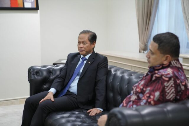 El alcalde de Makassar y el ministro de LHK discutieron el manejo de los desechos en energía eléctrica

