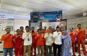 Gestión de PLN Indonesia Power UBP Grati Celebrando Eid al -adha con inspección y adoración juntos Gestión de PLN Indonesia Power UBP Grati Celebrando Eid al -adha con inspección y adoración juntos