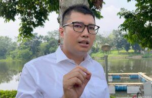 Presidente del Bogor DPRD, un pulgar hasta el día 100 del Regent-Wabup Ketua DPRD Bogor acungi jempol capaian 100 hari kerja bupati-wabup - ANTARA News Megapolitan