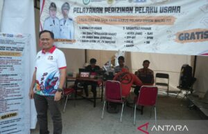 La comunidad está entusiasmada por cuidar el número de negocio gratuito en Kabogorfest La comunidad está entusiasmada por cuidar el número de negocio gratuito en Kabogorfest