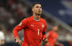 Ronaldo dice que Ballon d’Or ‘debería ir al ganador de la Liga de Campeones’ Ronaldo dice que Ballon d'Or 'debería ir al ganador de la Liga de Campeones'