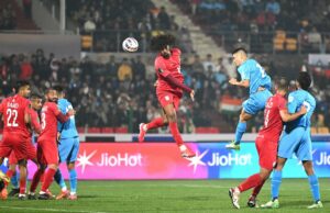 Calificadores de la Copa Asiática de la AFC 2027: Singapur vence a Bangladesh; Malasia aplica a Vietnam 3-0 Calificadores de la Copa Asiática de la AFC 2027: Singapur vence a Bangladesh; Malasia aplica a Vietnam 3-0