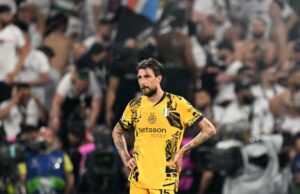 Inter’s Acerbi threatens PSG fan over Champions League Taunting Inter's Acerbi threatens PSG fan over Champions League Taunting