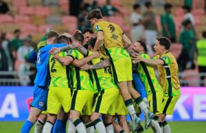 Australia califica para la Copa Mundial de la FIFA 2026; Beats Arabia Saudita 2-1 en calificador Australia califica para la Copa Mundial de la FIFA 2026; Beats Arabia Saudita 2-1 en calificador