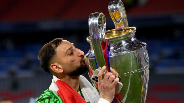 Difícil de celebrar la victoria de la Liga de Campeones del PSG sobre los colegas italianos, dice Donnarumma

