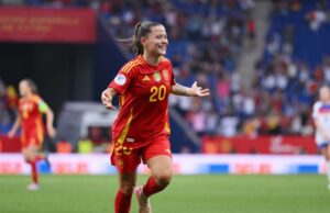 Liga de las Naciones Femeninas de la UEFA: el aparato ortopédico de Pina ayuda a España a vencer a Inglaterra a ingresar a semifinales Liga de las Naciones Femeninas de la UEFA: el aparato ortopédico de Pina ayuda a España a vencer a Inglaterra a ingresar a semifinales