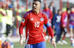 Chile se pierde en la tercera Copa Mundial de la FIFA consecutiva, el entrenador Gareca da un paso abajo Chile se pierde en la tercera Copa Mundial de la FIFA consecutiva, el entrenador Gareca da un paso abajo