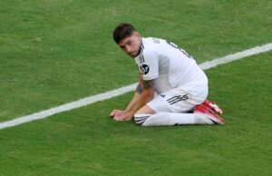 Copa Mundial de Clubes FIFA 2025: Valverde pierde la penalización mientras el Real Madrid juega contra Al Hilal Copa Mundial de Clubes FIFA 2025: Valverde pierde la penalización mientras el Real Madrid juega contra Al Hilal