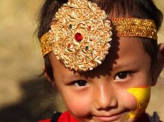 Festival Udhauli Marcando la migración de animales y pájaros celebrados en Nepal Festival Udhauli Marcando la migración de animales y pájaros celebrados en Nepal