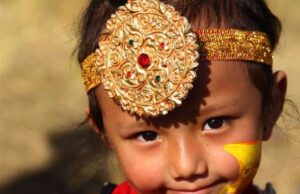 Festival Udhauli Marcando la migración de animales y pájaros celebrados en Nepal Festival Udhauli Marcando la migración de animales y pájaros celebrados en Nepal