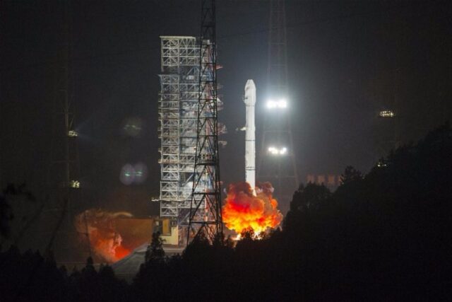 Los presidentes argelinos chinos han lanzado exitoso satélite de comunicaciones - Mundo

