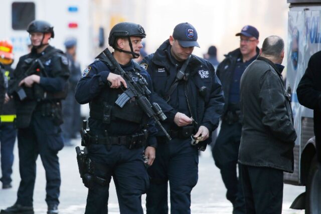 Cuatro heridos en la explosión de la ciudad de Nueva York, sospechoso Nabbed - World


