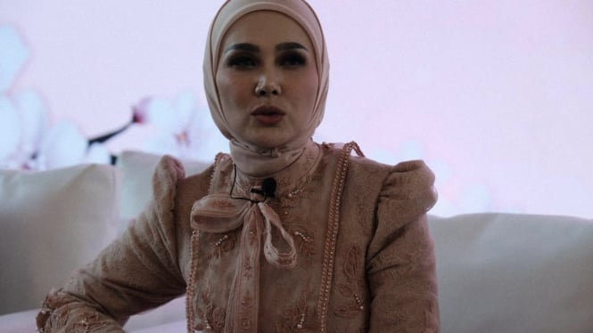 Mulan Jameela estaba bajo la atención de la niña de Al Ghazali, los entusiastas usuarios de Internet

