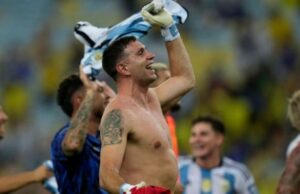 Para el bien de MU, el portero del campeón mundial está listo para rechazar muchas ofertas Para el bien de MU, el portero del campeón mundial está listo para rechazar muchas ofertas