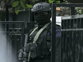 Destacamento 88 Terroristas sospechosos en Bima NTB

