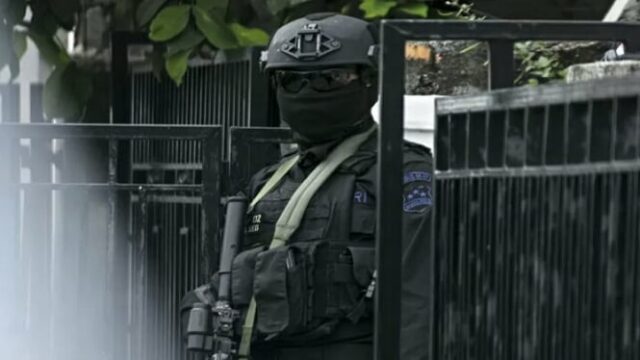 Destacamento 88 Terroristas sospechosos en Bima NTB

