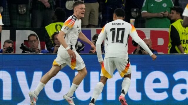 Florian Wirtz Slide Enzo Fernández


