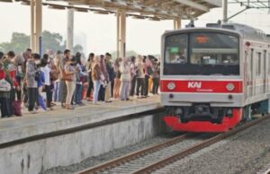 Kai opera inmediatamente 96 nuevas unidades KRL desde China Ilustrasi penumpang KRL Commuter Line