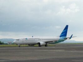 Garuda Indonesia reveló los resultados del estudio interno de la pérdida de teléfonos móviles a los pasajeros

