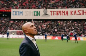 Erick Thohir da una fecha límite de 3 meses a Simon Tahamata para construir el sistema de detección del equipo nacional Erick Thohir da una fecha límite de 3 meses a Simon Tahamata para construir el sistema de detección del equipo nacional