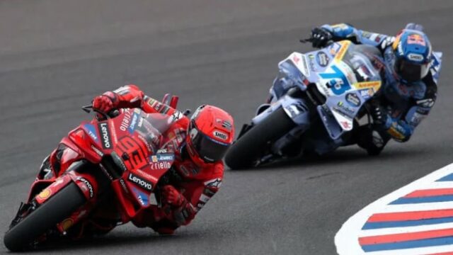 Marc Márquez Permalukan estudiante Rossi en casa Marc Márquez Permalukan estudiante Rossi en casa