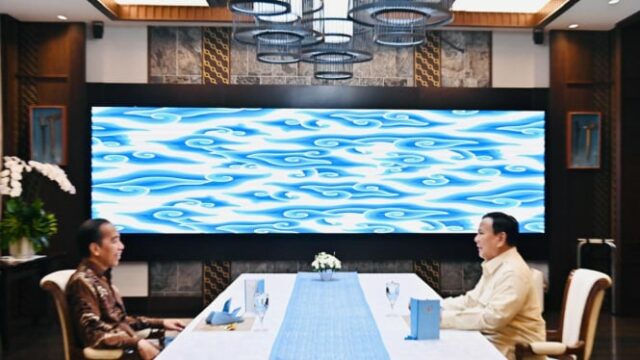 PRABOWO envía deseos de cumpleaños para Jokowi PRABOWO envía deseos de cumpleaños para Jokowi