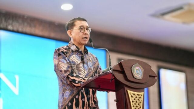 Heboh Tambang Nikel di Raja Ampat, Fadli Zon: Jangan Ganggu Situs Sejarah
