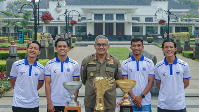 ¡Sorprendente! El valor de mercado de Persib Bandung es mayor ¡Sorprendente! El valor de mercado de Persib Bandung es mayor que uno de los participantes en la Copa Mundial 2025
