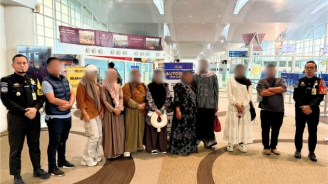 9 calon jemaah haji diduga Ilegal diamankan di Bandara Kualanamu, Kabupaten Deliserdang. (dok Kantor Imigrasi Medan)