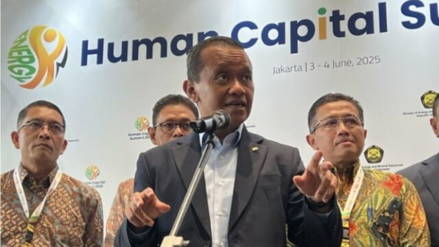 Bahlil Bakal Groundbreaking Proyek Ekosistem EV Senilai Rp 114 Triliun di Maluku Utara