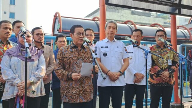 Gubernur Jakarta Pramono Anung saat peresmian TransJabodetabek rute Blok M-Bogor 